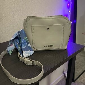 Steve Madden purse